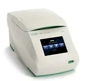 (Bio-Rad) T100 THERMAL CYCLER